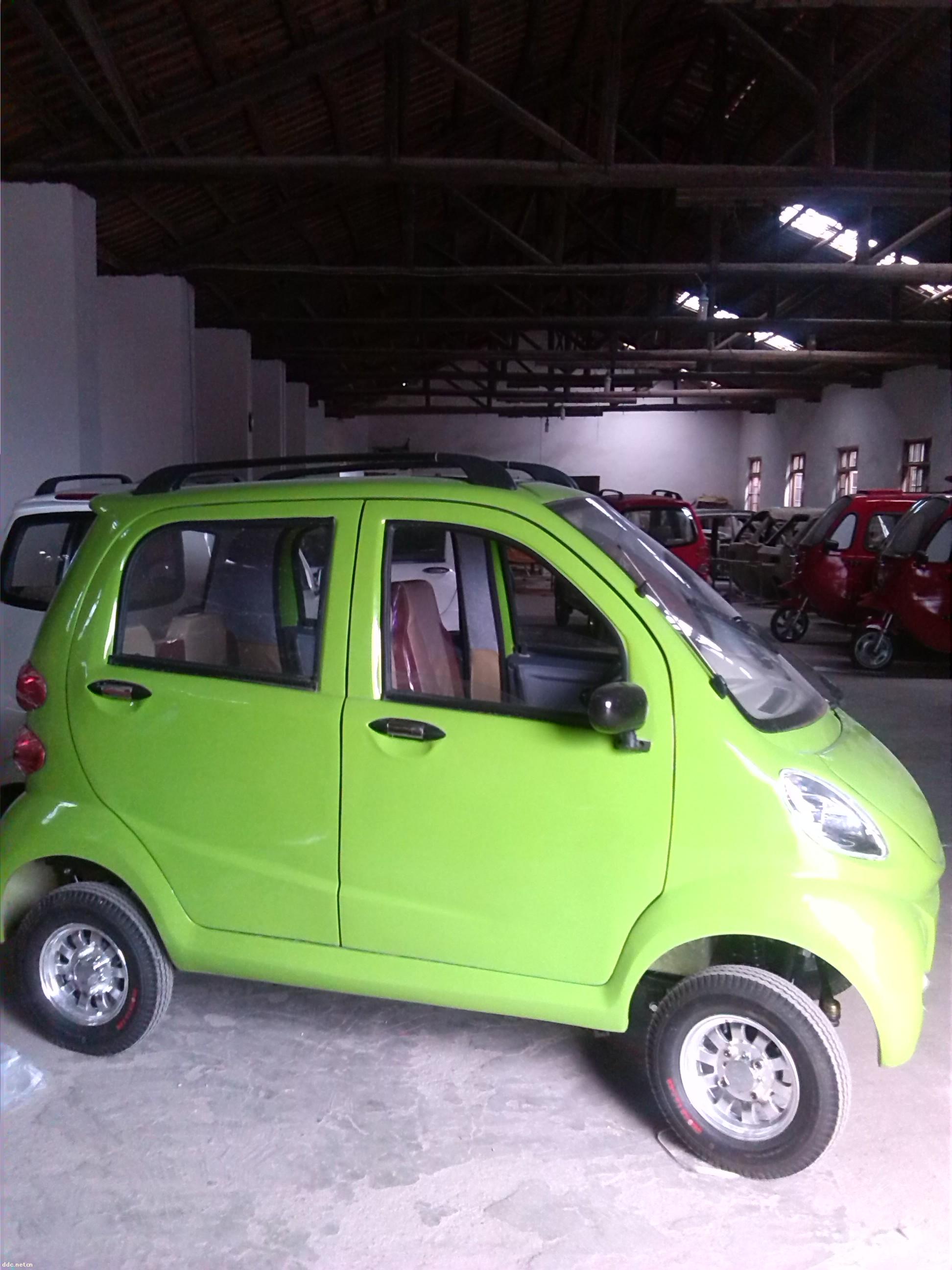 微型低速老年代步车