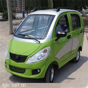 四轮老年代步车