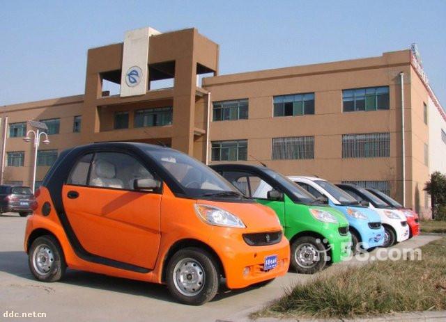 斯玛特窄2门微型电动汽车