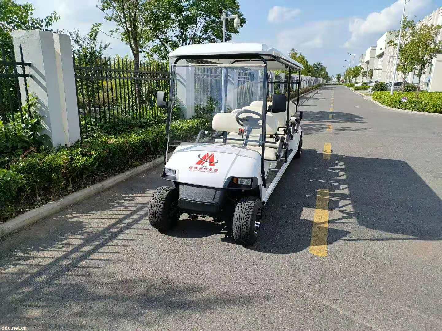 越野电瓶高尔夫车 四轮电动高尔夫车