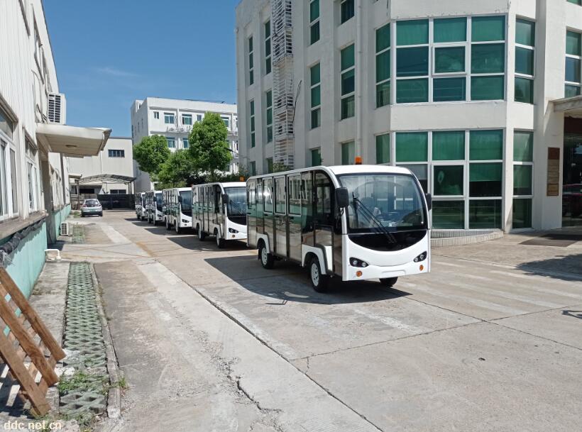 14座带门电动观光车 观光景区电动观光车