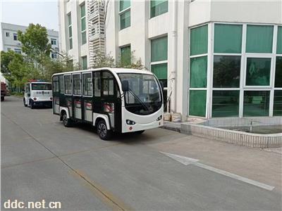14座半玻璃门观光车 电动封闭游览观光车