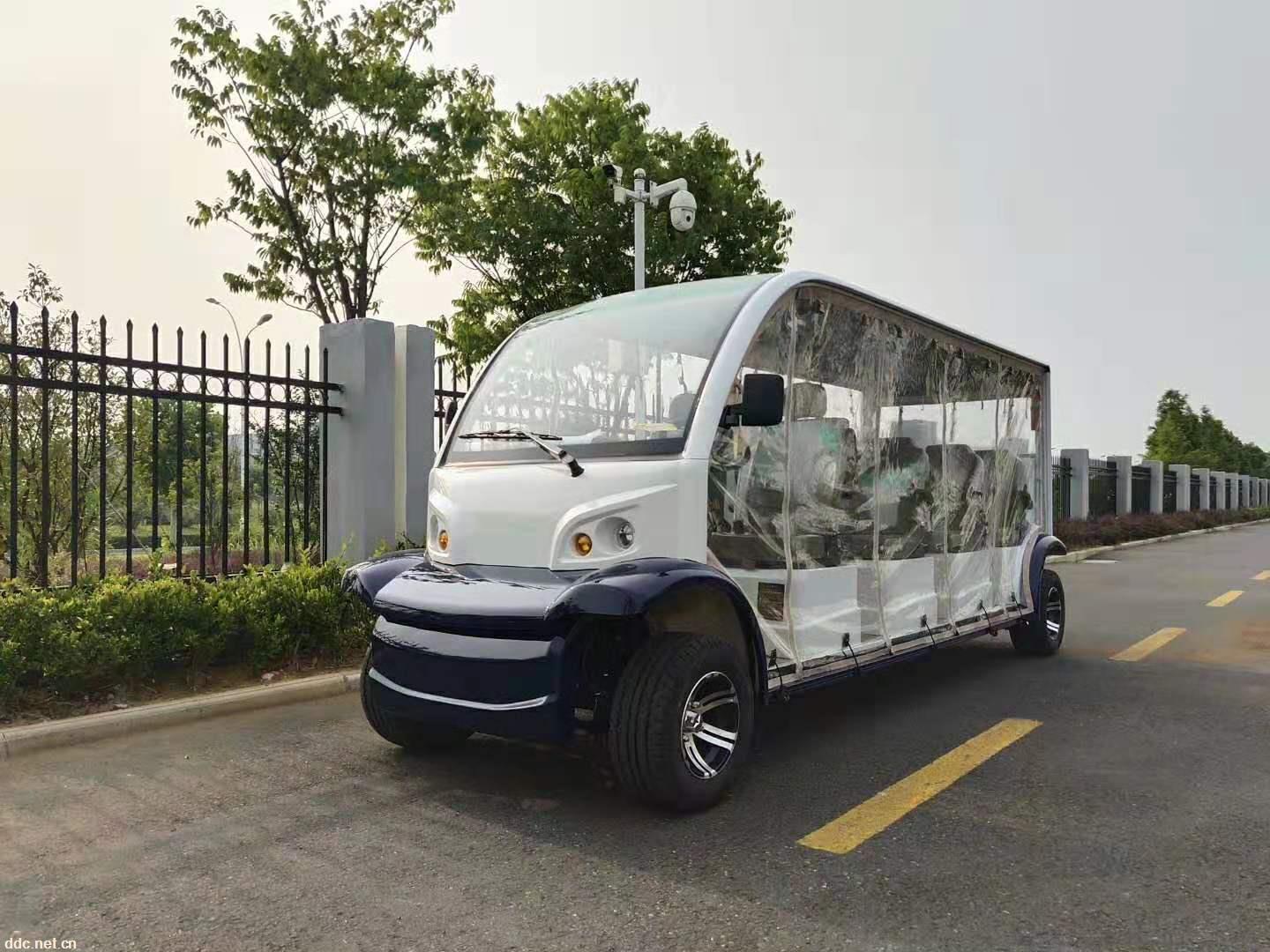 利凯士得电动观光车 带雨帘电动观光车