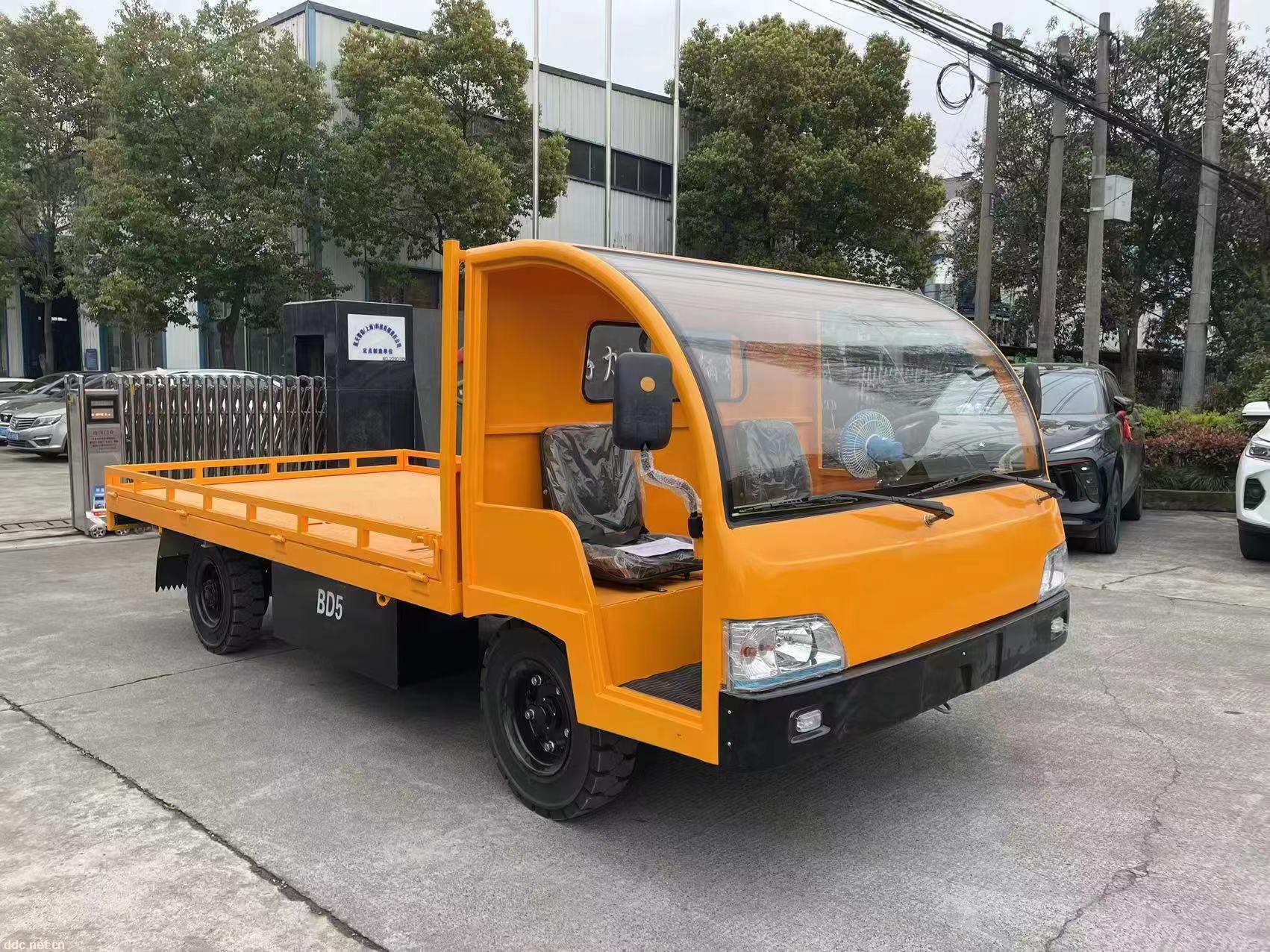 五吨蓄电池搬运车LK05T电动平板货车