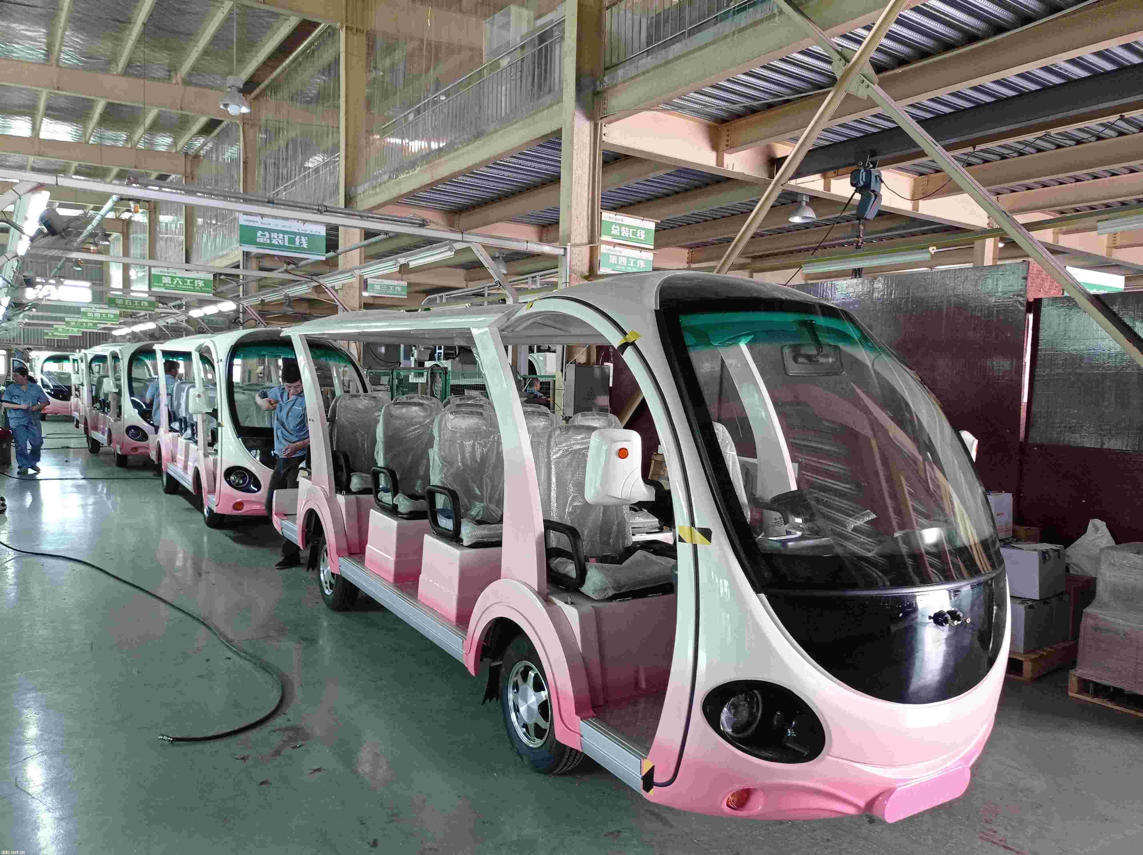 小蚂蚁改装电动观光车 可定制颜色14座观光车渐变色