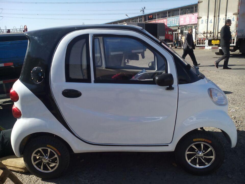 代步封闭小车