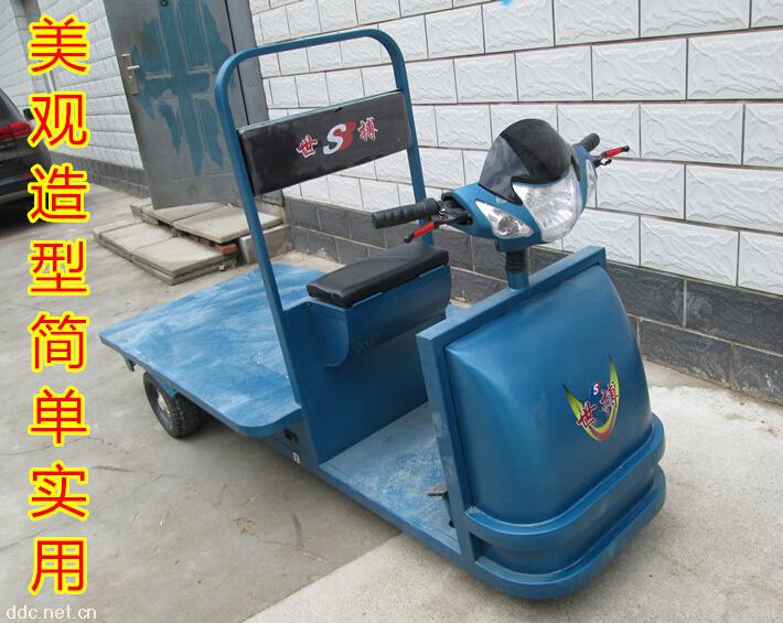 仓库车间搬运车