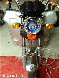 电动三轮车
