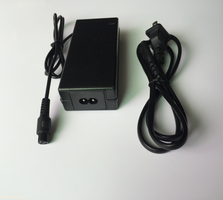 42V1.5A智能电动平衡车充电器