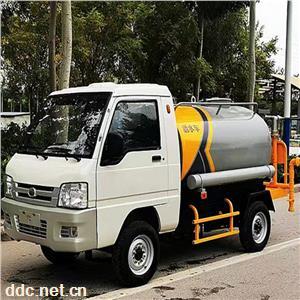 山东久达2吨电动洒水车