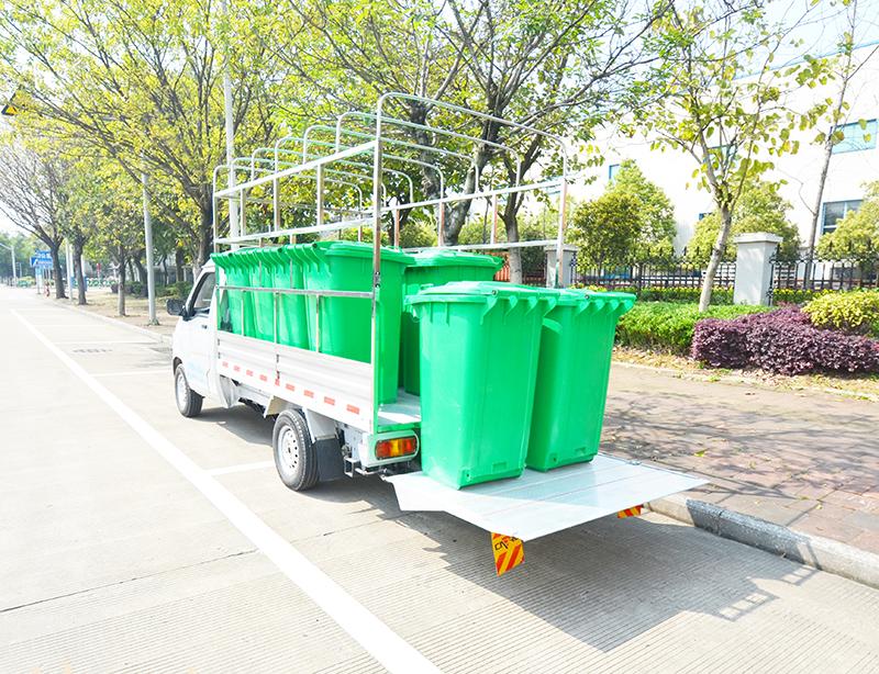 延龙牌纯电动桶装垃圾运输车