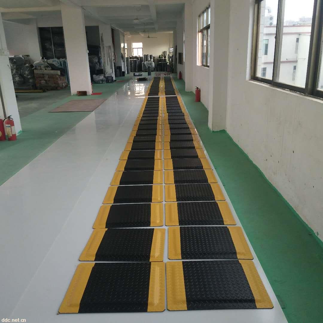 机械厂员工防疲劳脚垫，站立缓疲劳疲劳垫，卡优垫