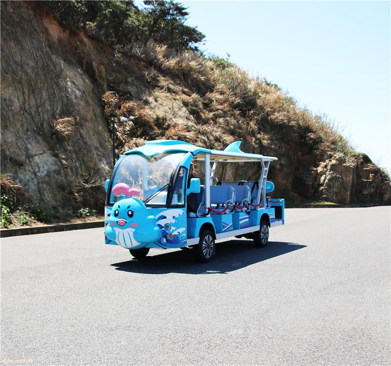 14座蓝色小鲸鱼游览观光车厂家个性化卡通观光车价格
