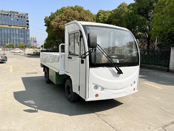 酒厂粮食转运四轮平板电动车